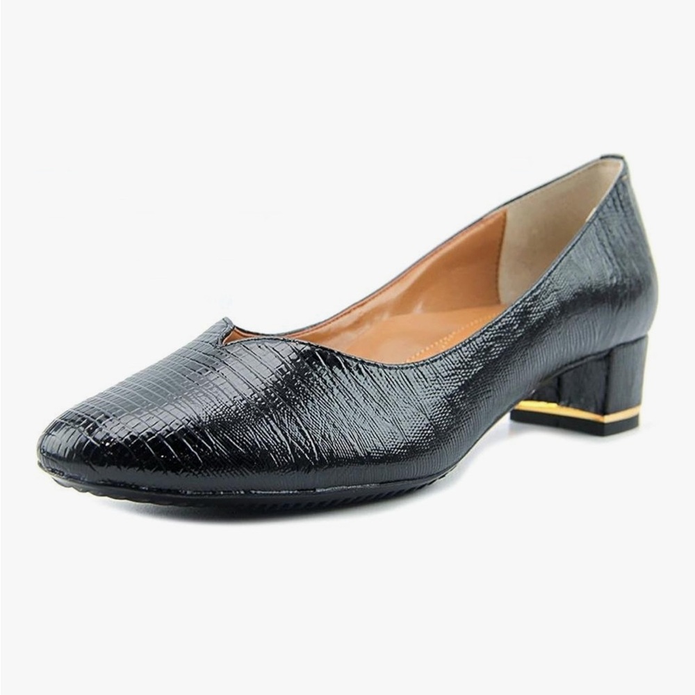 J.Renee Black Textured Heels with Gold Accent